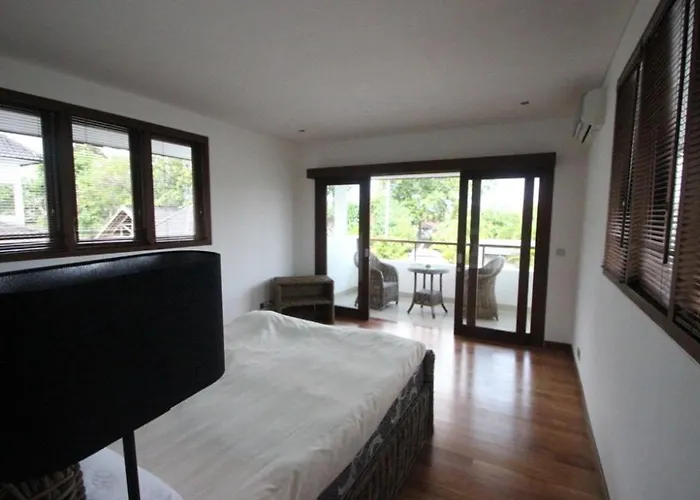 Villa Modern 3br With Pool, 5min To
