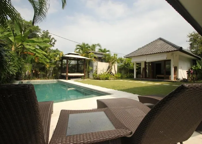 Villa Modern 3br With Pool, 5min To Ubud (Bali)